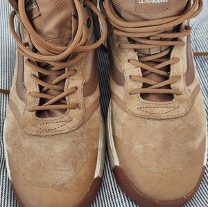 Vans UltraRange High Brown/White sz 10 M